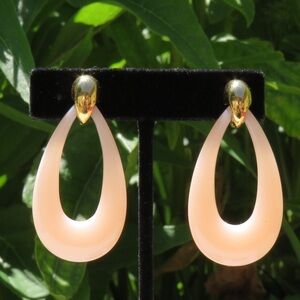 Vintage Trifari Pink & Gold Door Knocker Clip On Earrings